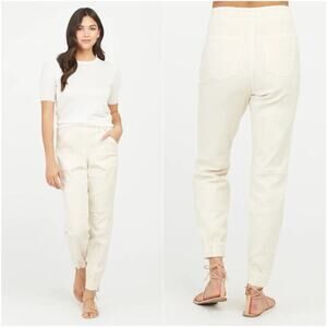 SPANX Stretch Twill Cargo Jogger in Parchment
